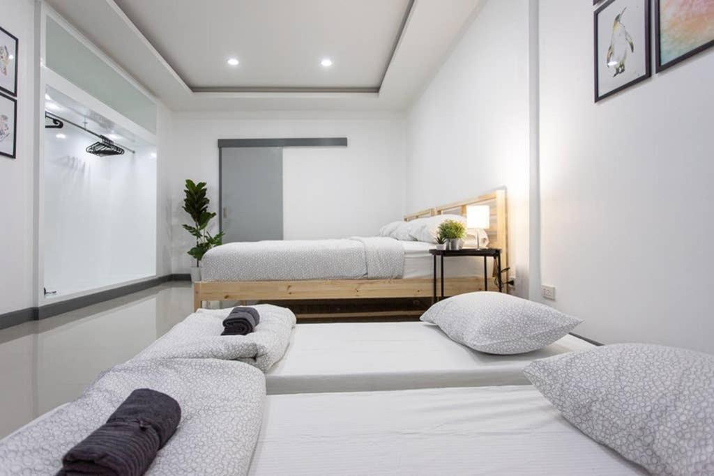 P4 Silom Large 2Beds Full Kitchen Wifi 4-6Pax Apartamento Banguecoque Exterior foto